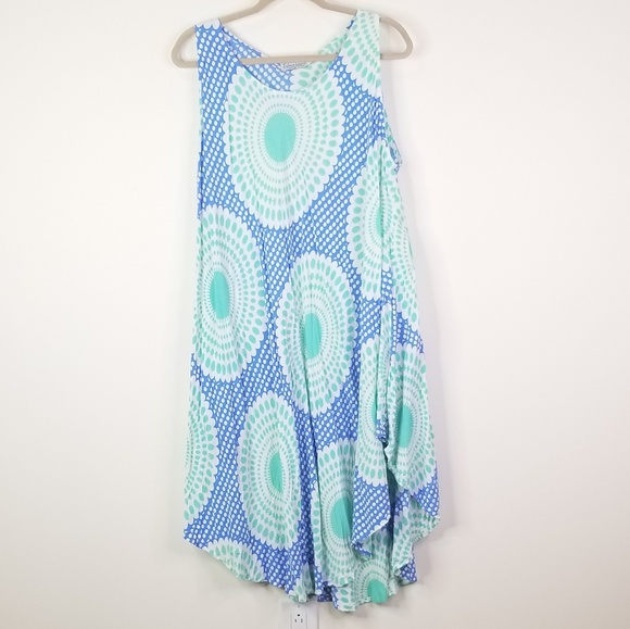 tybee island Dresses & Skirts - Blue green and white patterned lightweight dress